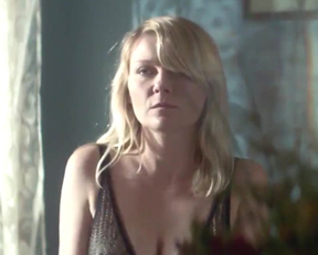 Kirsten Dunst - Woodshock - Film nackt