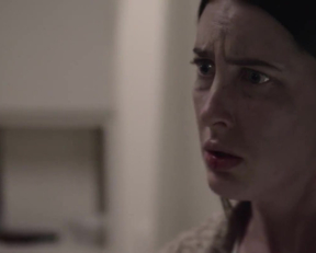 Sara Malakul Lane  Sarah Hagan Pussy Grab Plot In Sun Choke - Film nackt