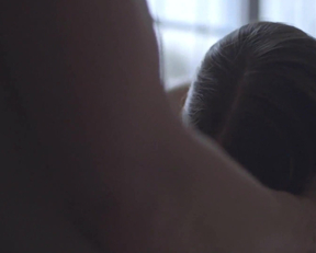 Shannon Walsh - The OA - S01E01 - Film nackt