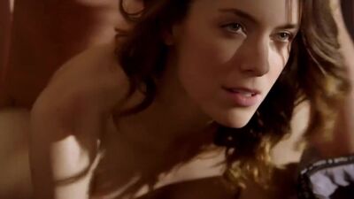 Ashlynn Yennie - Submission - S01E01 - Film nackt