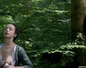 Laura Donnelly - Outlander - S01E14 - Film nackt