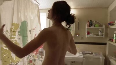 Emmy Rossum - Shameless S8E8 - Film nackt
