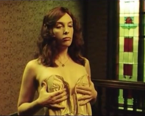 Toni Collette - Lilian's Story - Film nackt