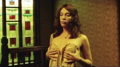 Toni Collette - Lilian's Story - Film nackt