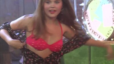 Tiffani Thiessen - Son In Law - Film nackt