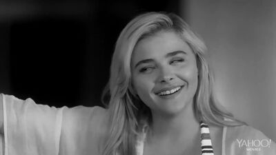 Chloë Moretz Bikini Plots In The Trailer To I Love You, Daddy - Film nackt