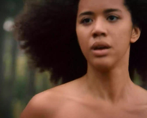 Violetta Beane, Katy Harris,  Jasmin Savoy Brown Naked Running Plot On The Leftovers - Film nackt