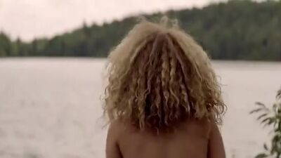 Juno Temple Revealing Her Backstory In One Hundred Percent More Humid - Film nackt