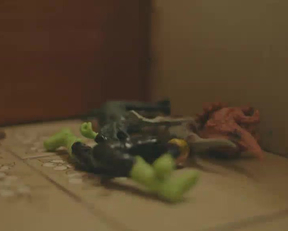 Frankie Shaw In Tv Show Smilf - Film nackt