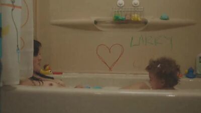 Frankie Shaw In Tv Show Smilf - Film nackt