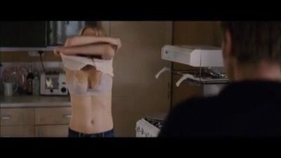 Michelle Williams - Incendiary - Film nackt