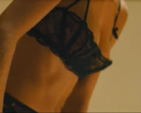 Sienna Miller's Lingerie Plot - Film nackt