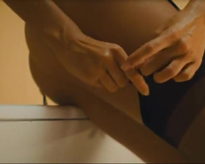 Sienna Miller's Lingerie Plot - Film nackt