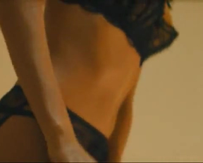 Sienna Miller's Lingerie Plot - Film nackt