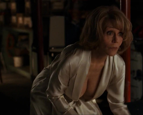 Jane Fonda Still Plotting At 75 In This Is Where I Leave You - Film nackt