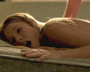 Kristen Bell's Sex Scene In The Lifeguard - Film nackt