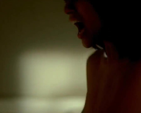 Karen David - Strike Back S02E01 - Film nackt