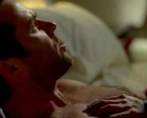 Karen David - Strike Back S02E01 - Film nackt