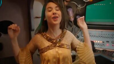 Alison Brie Pretending To Have A Group Sex On Community - Film nackt