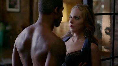Liz Gillies Dynasty Plots - Film nackt