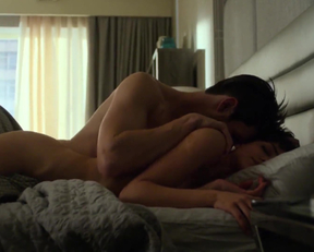 Amber Revah And Ben Barnes In Marvel's Punisher - Film nackt