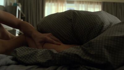 Amber Revah And Ben Barnes In Marvel's Punisher - Film nackt