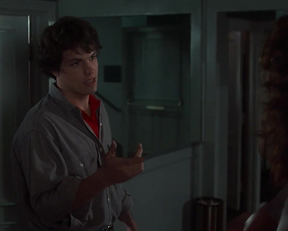 Moriah Shannon With A Couple Of Big Plots In D.C Cab - Film nackt