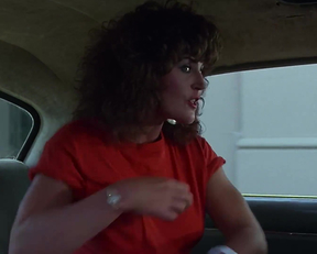 Moriah Shannon With A Couple Of Big Plots In D.C Cab - Film nackt