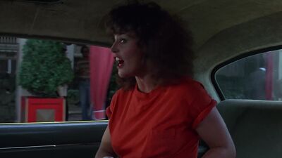 Moriah Shannon With A Couple Of Big Plots In D.C Cab - Film nackt
