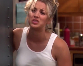 Kaley Cuoco Doing Her Best Jennifer Aniston Impression On The Big Bang Theory - Film nackt