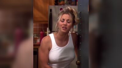 Kaley Cuoco Doing Her Best Jennifer Aniston Impression On The Big Bang Theory - Film nackt