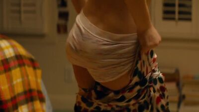 Jennette McCurdy's Undies Plot In Little Bitches - Film nackt
