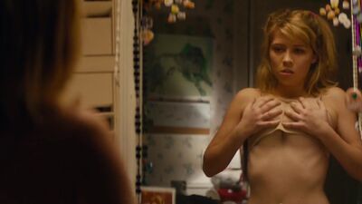 Jennette McCurdy's Undies Plot In Little Bitches - Film nackt