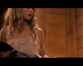 Alice Eve's See-through Stolen Plot - Film nackt