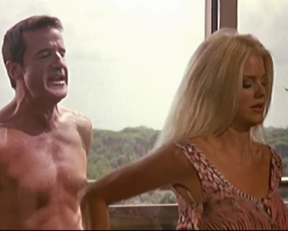 Victoria Silvstedt - Body Guards - Film nackt