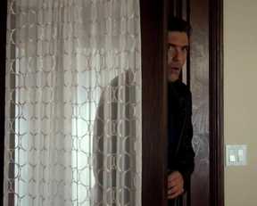 Kim Matula - UnREAL - S02E10 - Film nackt