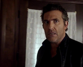 Kim Matula - UnREAL - S02E10 - Film nackt