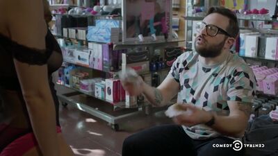 Ilana Glazer Displaying Her Impressive Plots - Film nackt