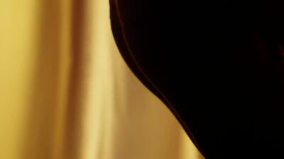 Emma Docker In Peelers - Film nackt