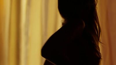 Emma Docker In Peelers - Film nackt