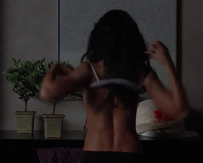 Emmanuelle Chriqui In Tortured - Film nackt