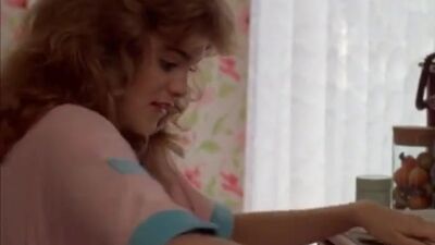Michelle Johnson - Blame It On Rio - Film nackt