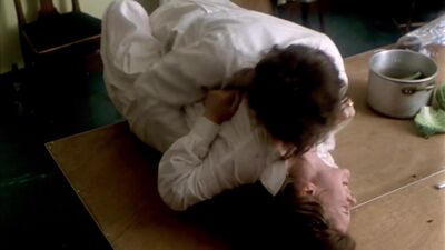 Lisa Vanderpump In Killer's Moon - Film nackt