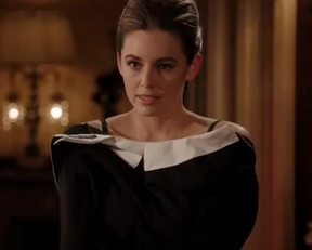 Keeley Hazell Maid Plot In 'The Royals' - Film nackt