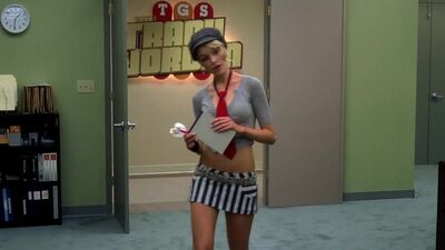 Katrina Bowden - 30 Rock - Film nackt
