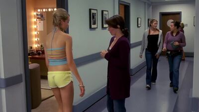 Katrina Bowden - 30 Rock - Film nackt