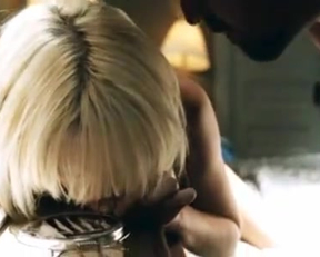 Stormy Shuff - The Shooting Gallery - Film nackt