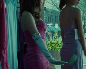 Anna Kendrick - Twilight Cleavage - Film nackt