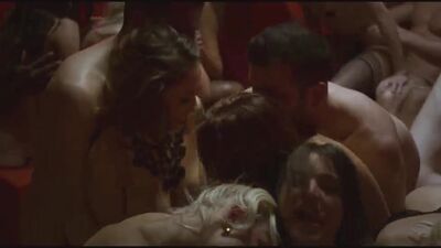 Orgy In Netflix Foreign Drama Suburra - Film nackt