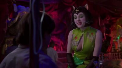 Rose McGowan As Miss Kitty Plot In 'Monkeybone' - Film nackt
